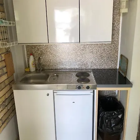 Mala Vikendica Nyaraló *